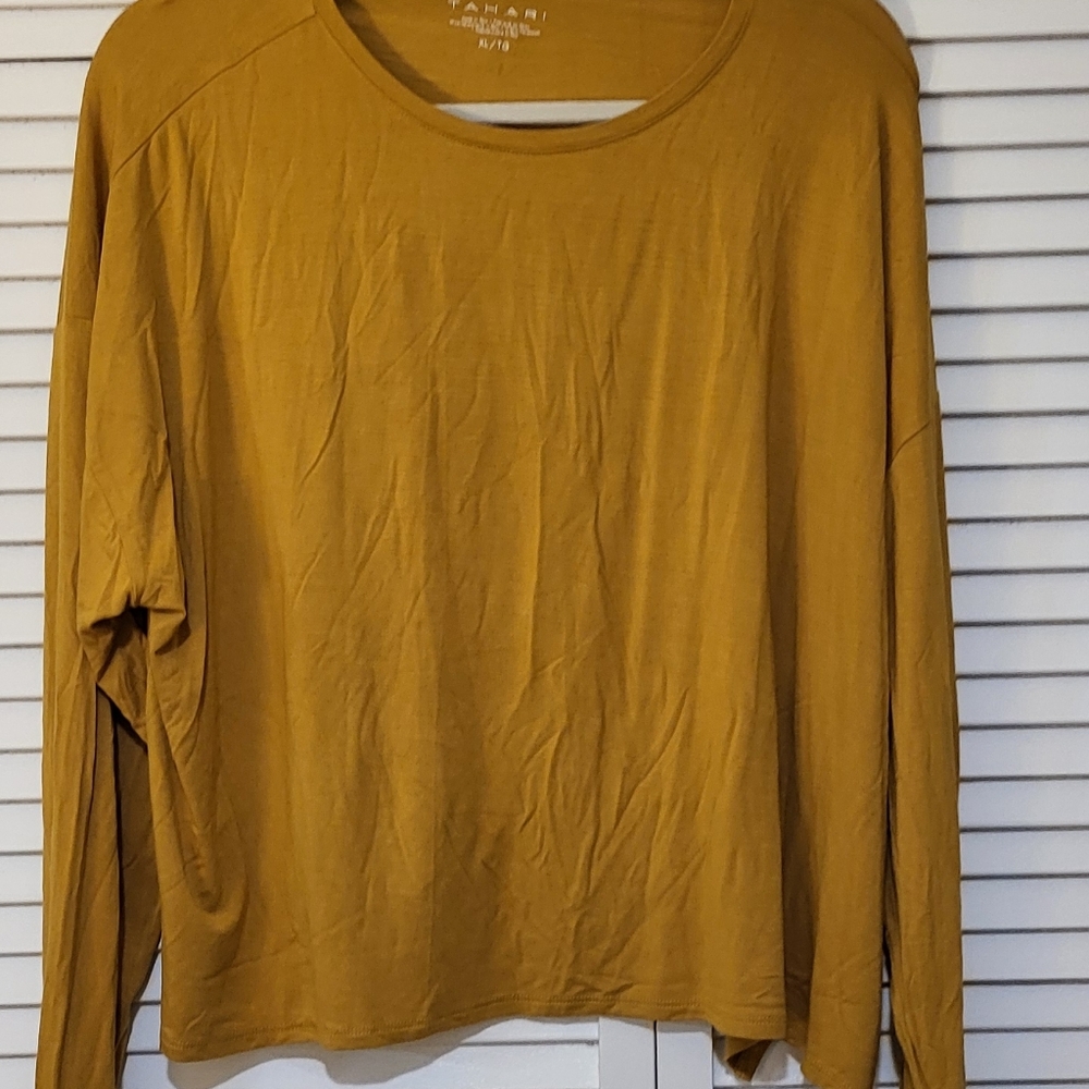 TAHARI Mustard Long Sleeve Tee